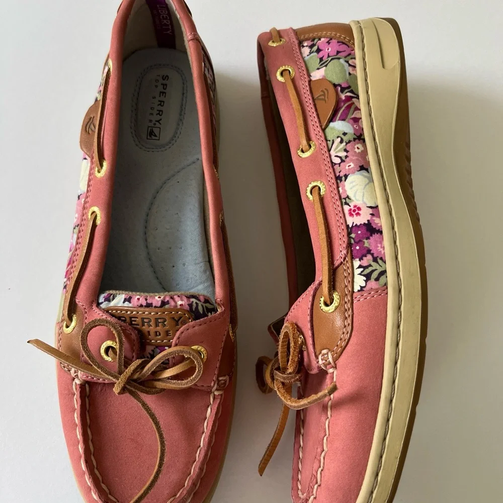 Sperry Women's Pink Boat Shoes - Picture 3 of 5